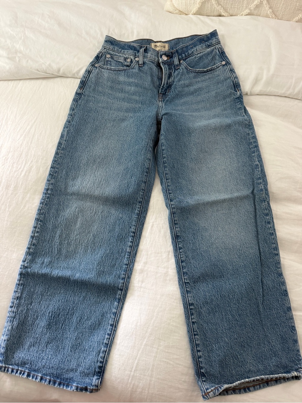 Madewell perfect vintage wide-leg jean size 26P LIKE NEW